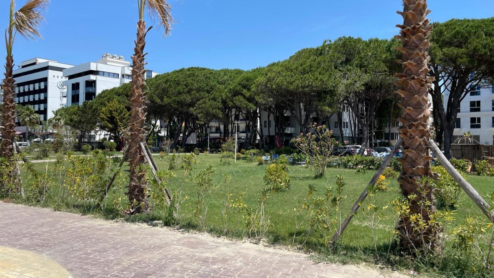 Family Beach 100 Square Metres Apartment Golem  Dış mekan fotoğraf